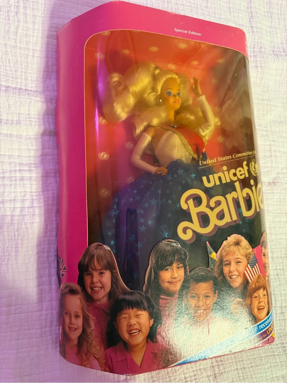 Barbie 1989 Special Edition Unicef Doll 1920 Mattel Blonde Hair Green Dress NRFB